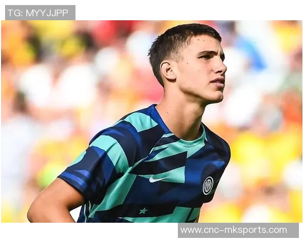 切尔西冬窗有意引进费耶诺德前锋哈迪穆萨报价合适即可离队